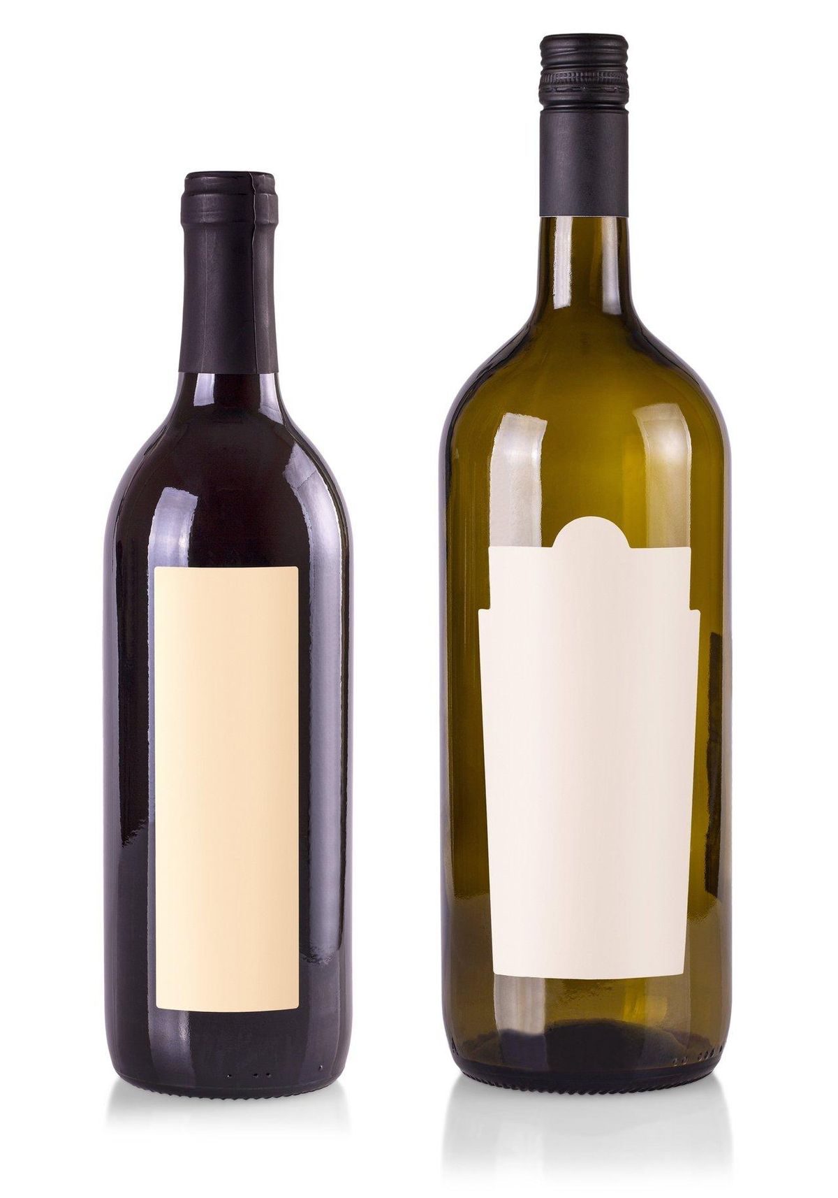 Collection de bouteilles de vin bio avec différents labels d'étiquettes naturelles et authentiques.