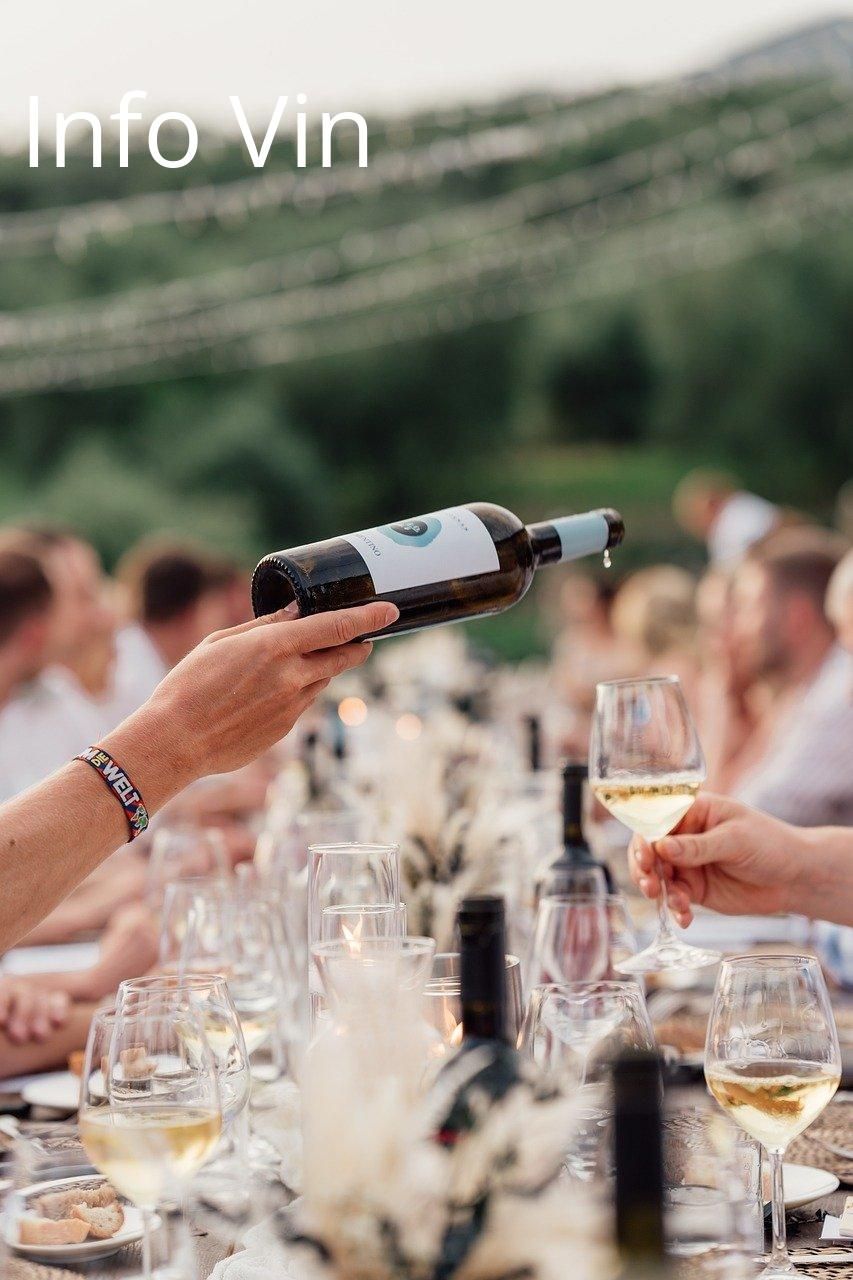 Un blanc sec et minéral, l'accompagnement idéal pour sublimer vos fruits de mer.