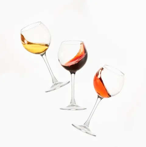 Comprendre les différences essentielles entre vin rouge, blanc et rosé