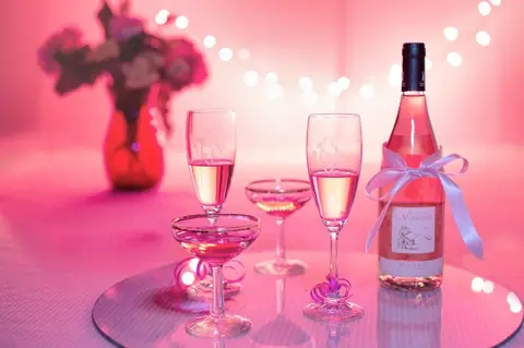 Offrir un vin : quels sont les critères à prendre en compte ?
